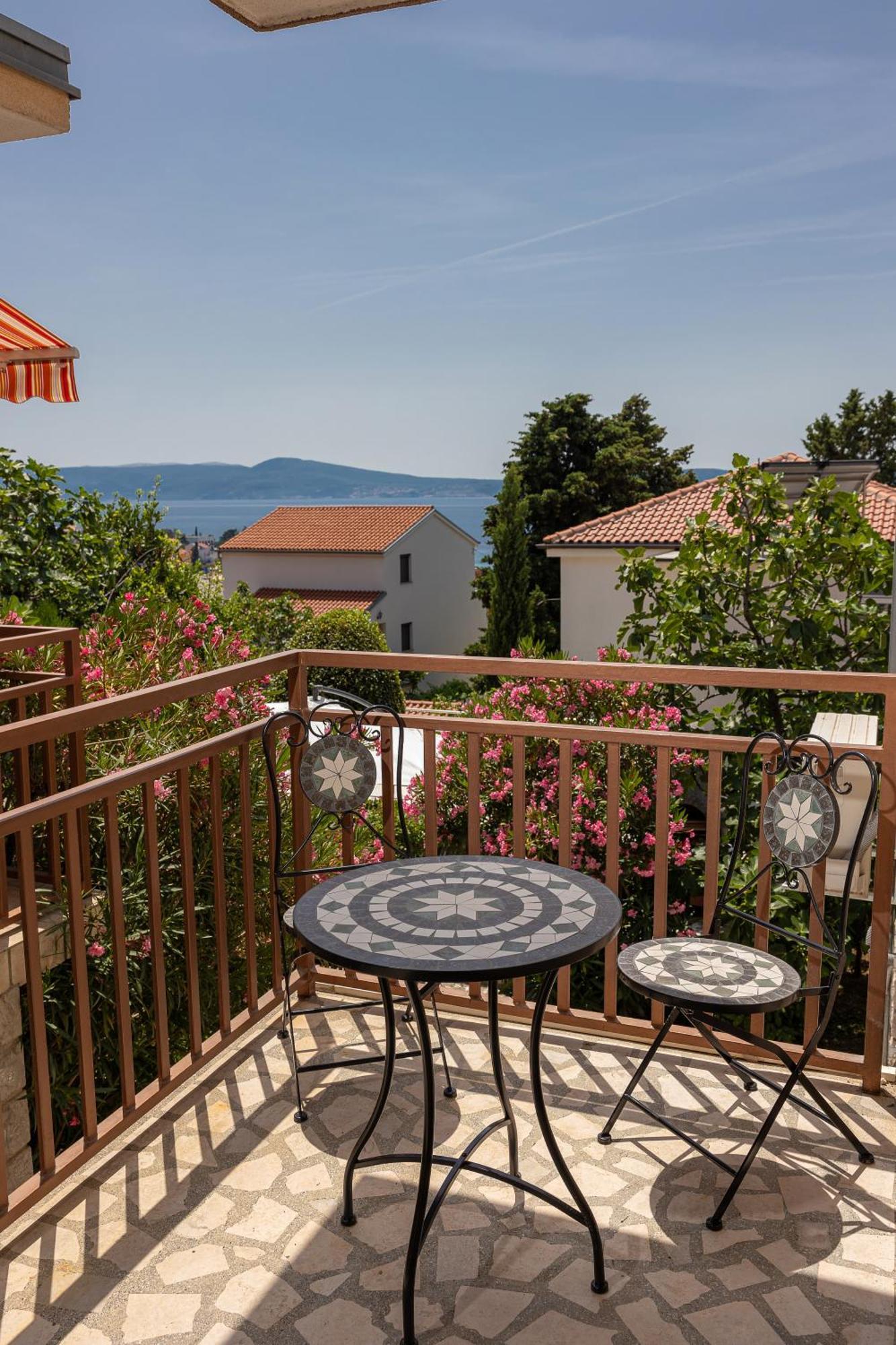 Apartments Nada Selce Bagian luar foto