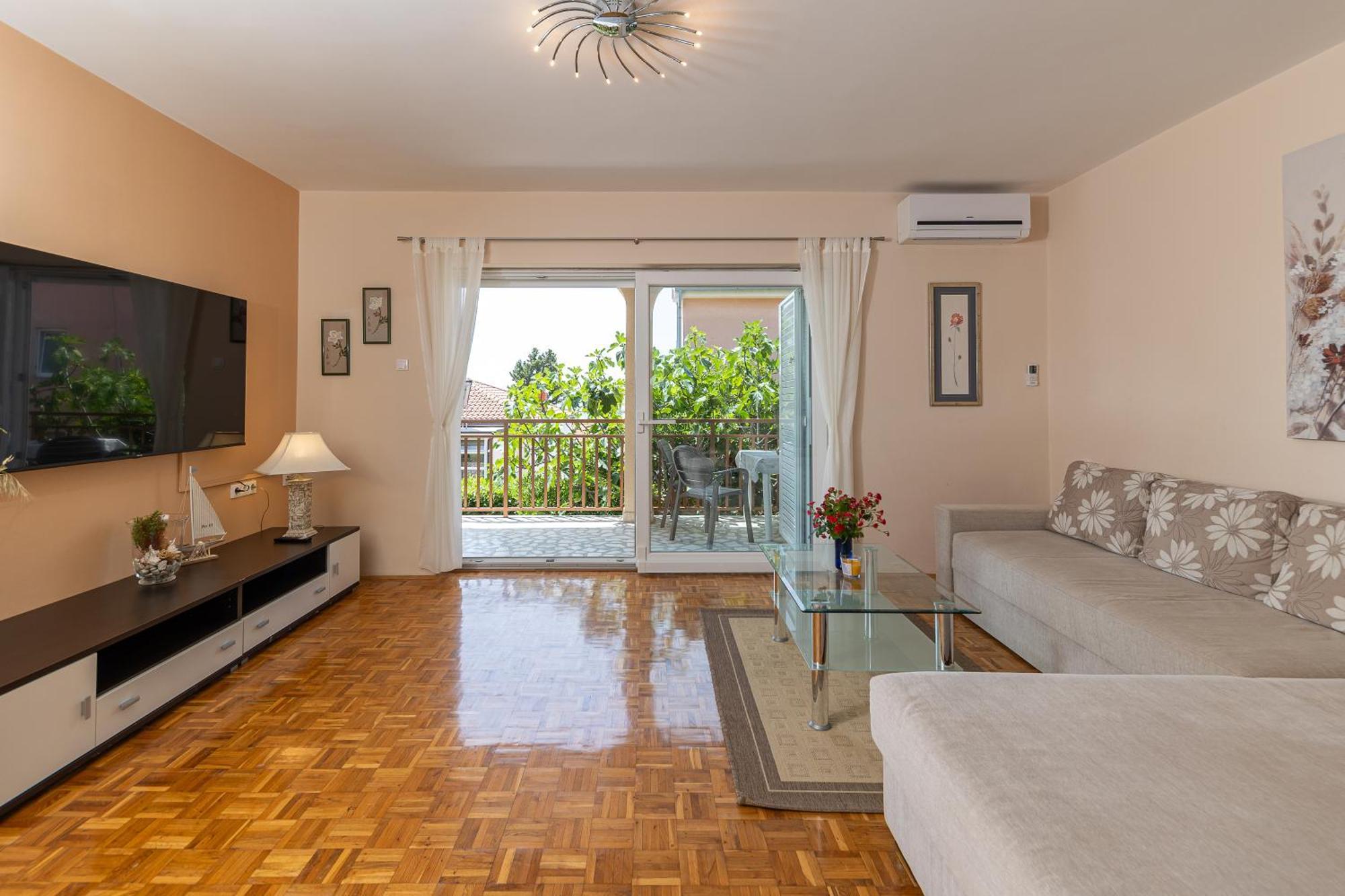 Apartments Nada Selce Bagian luar foto