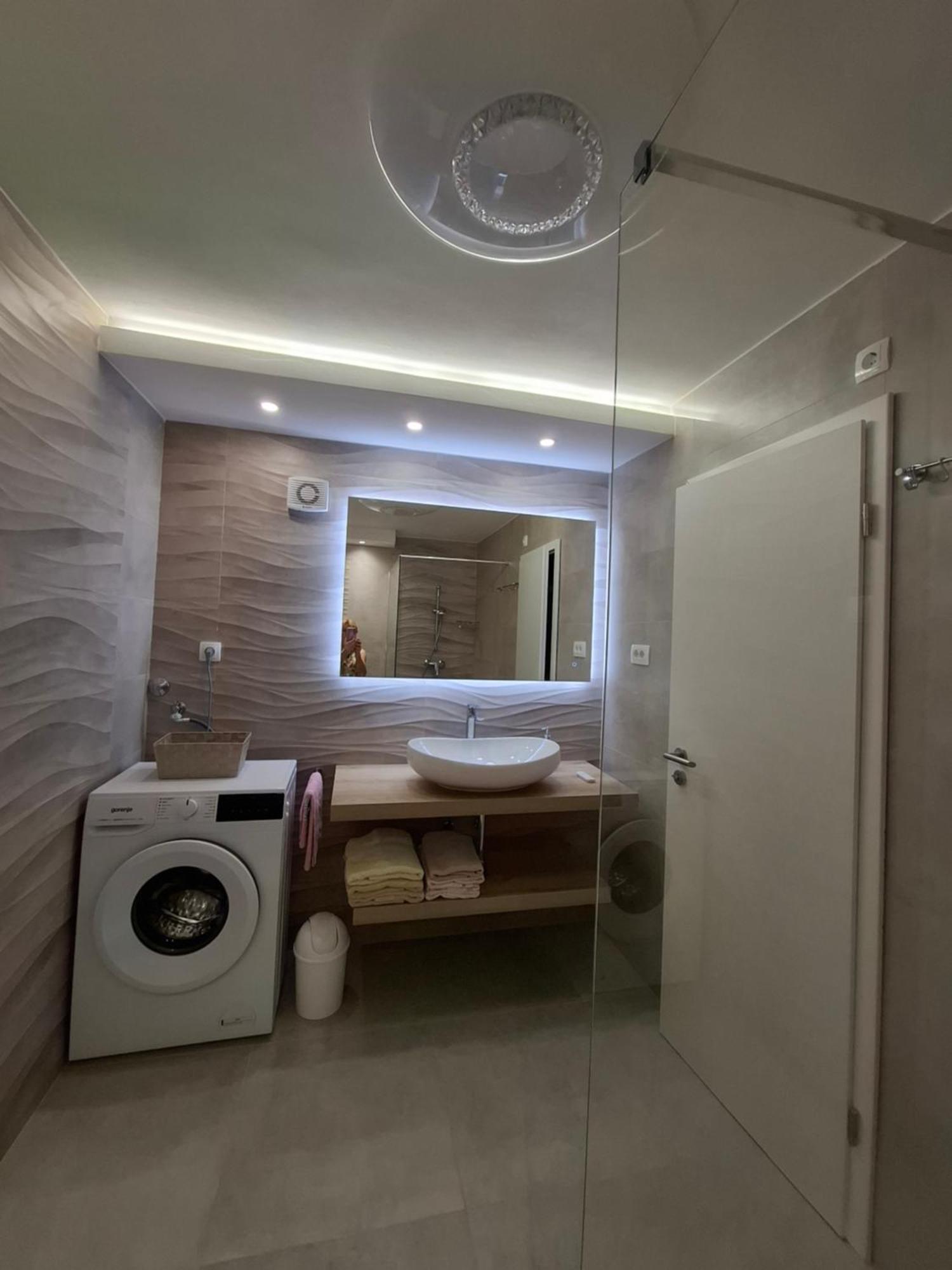 Apartments Nada Selce Bagian luar foto